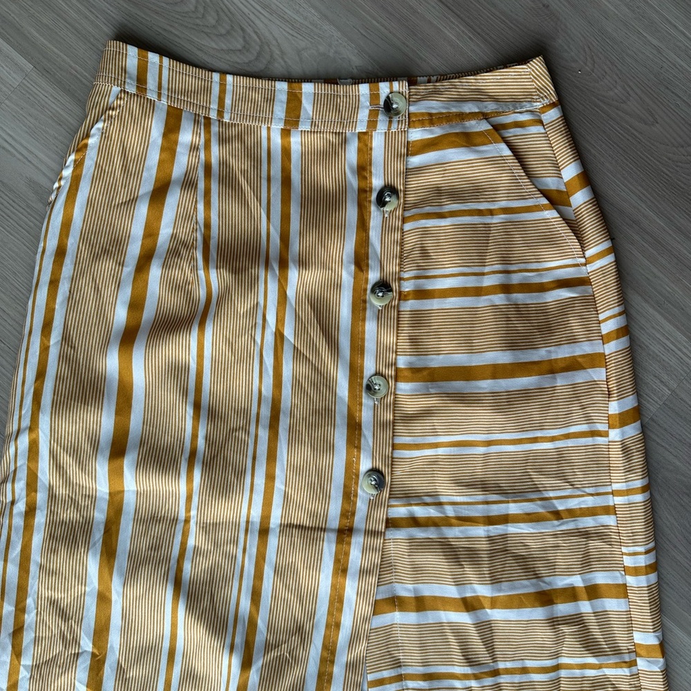 Striped Yellow Button-Down Skirt - Picture 2 of 7